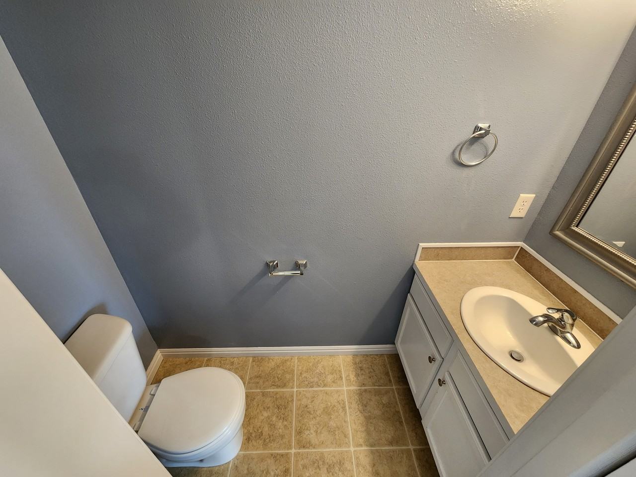 3529 Greenfield Dr - Photo 5 of 14