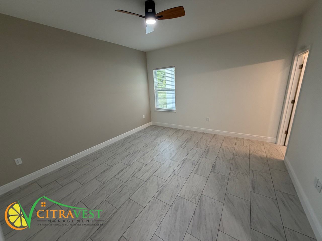 5724 N Decarlo Dr - Photo 5 of 15