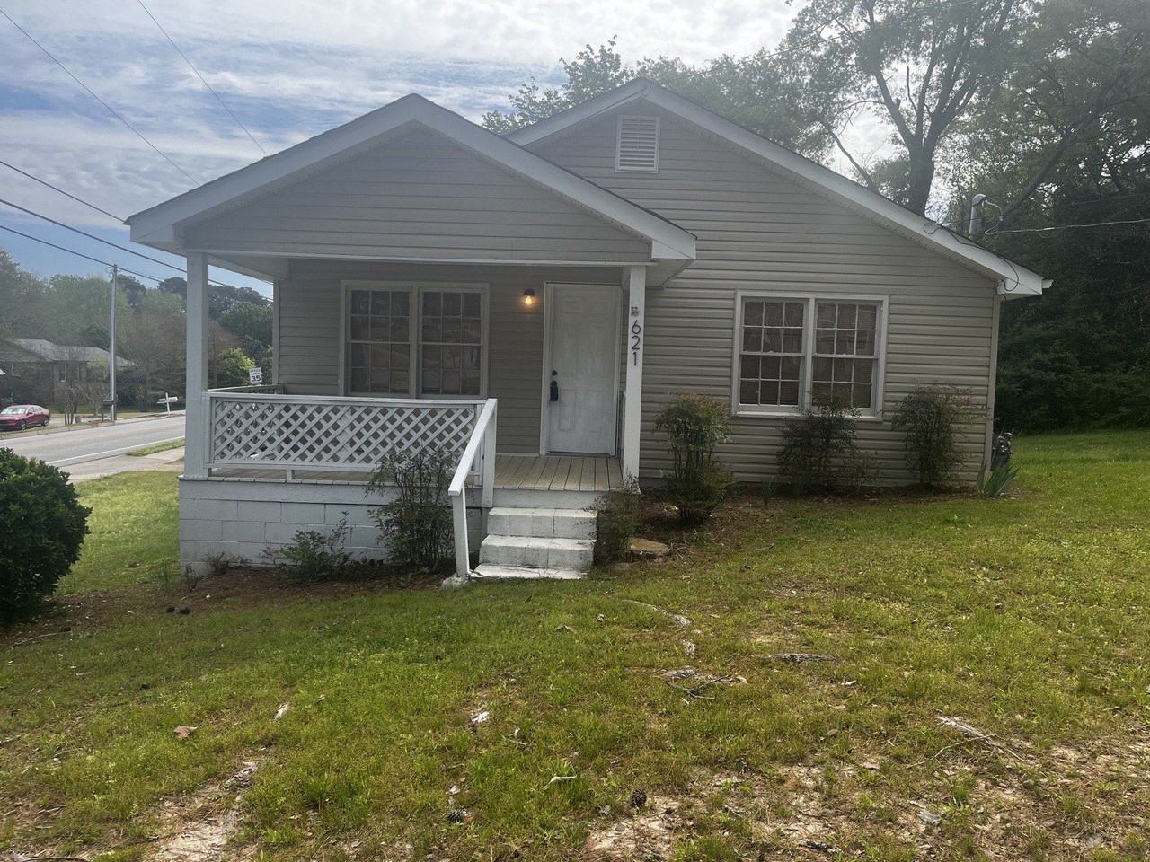 621 Stewart St - Photo 2 of 14