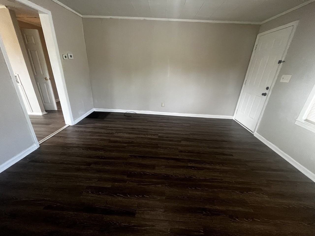 621 Stewart St - Photo 5 of 14