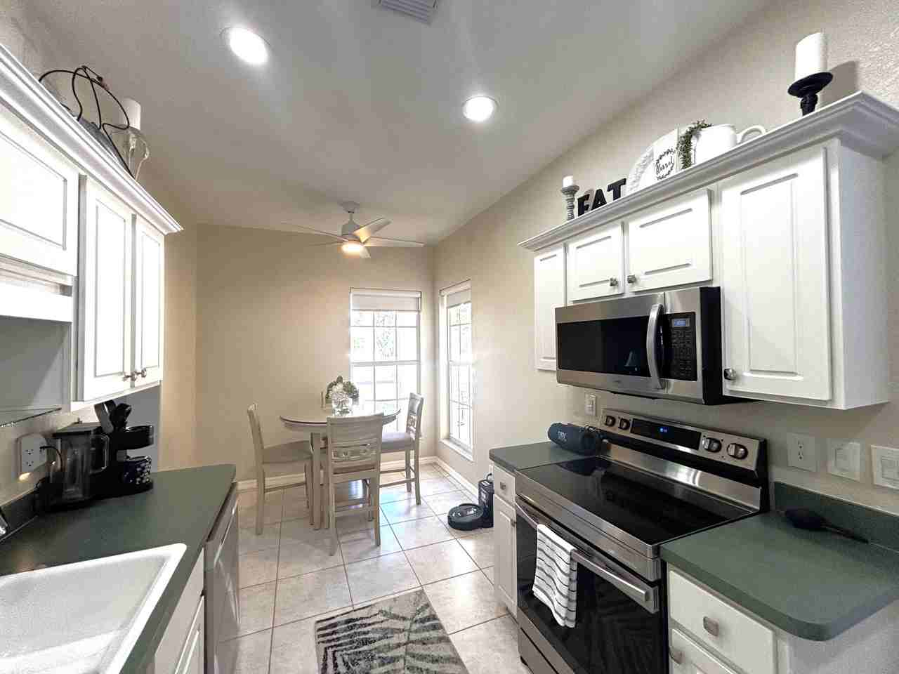 1759 Fountain View Cir - Photo 5 of 16