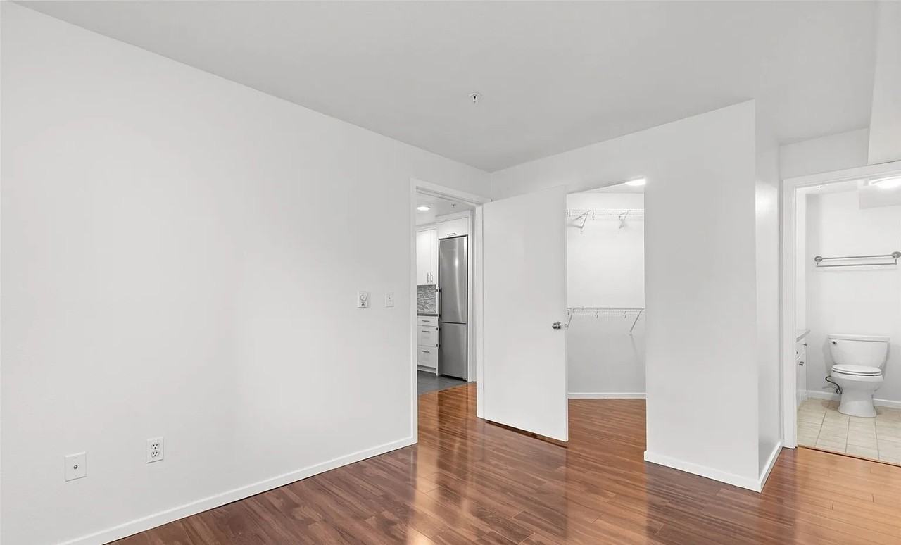 232 Belmont Ave E - Photo 3 of 11