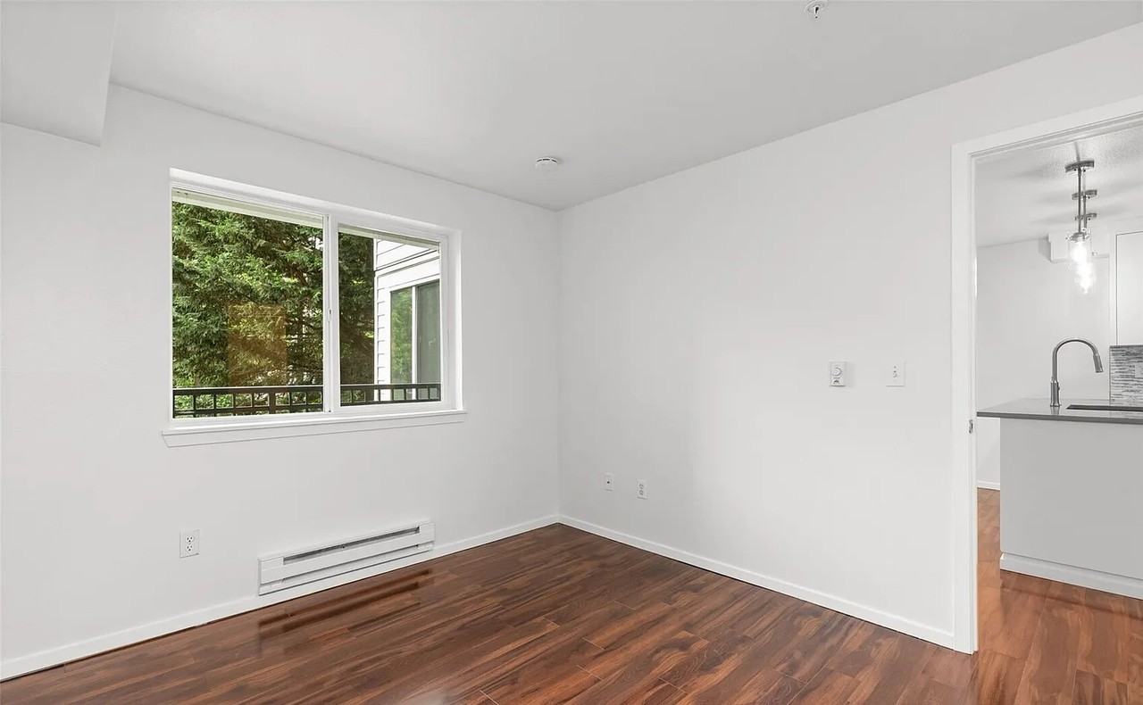 232 Belmont Ave E - Photo 4 of 11