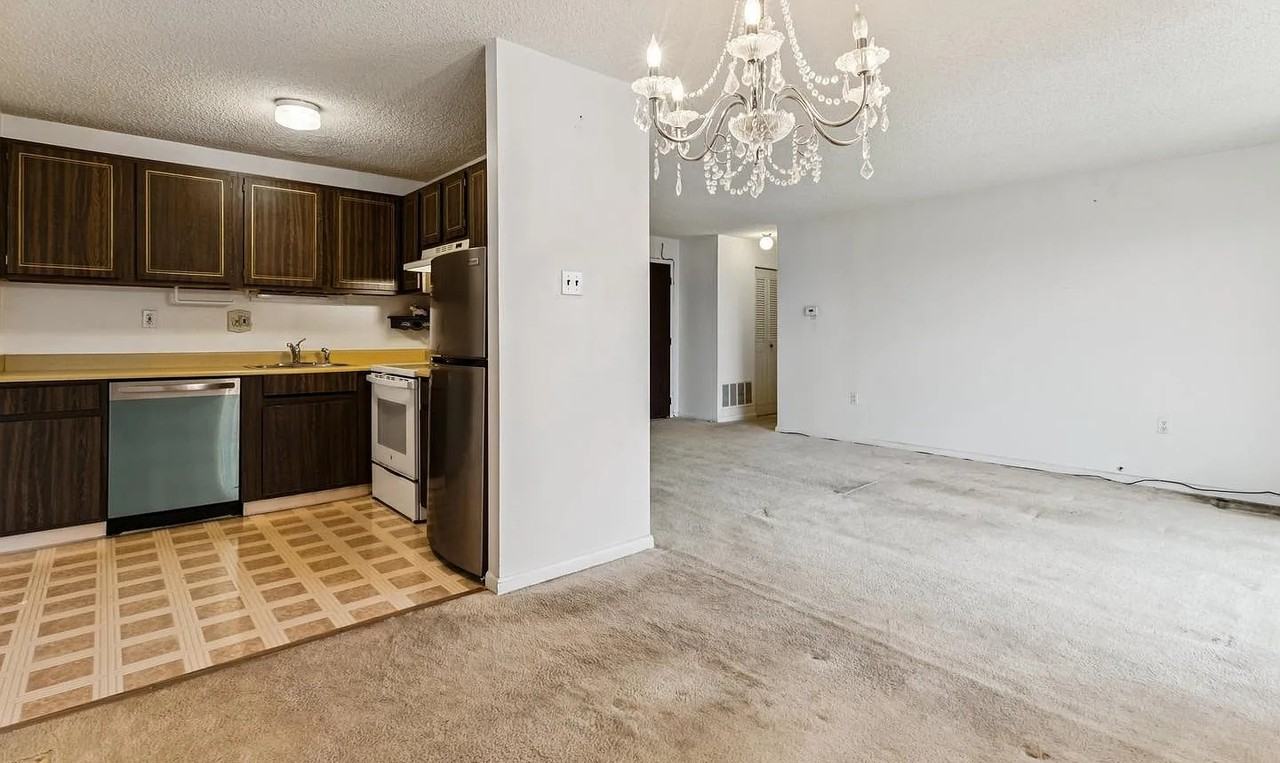 501 N Providence Rd - Photo 5 of 9