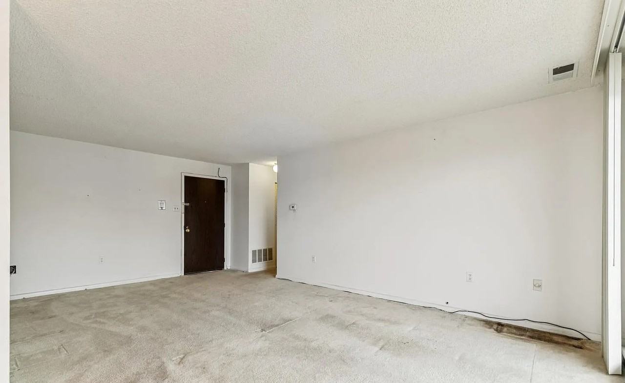 501 N Providence Rd - Photo 7 of 9