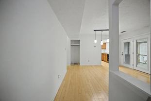 421 Redding Rd - Photo 1 of 1