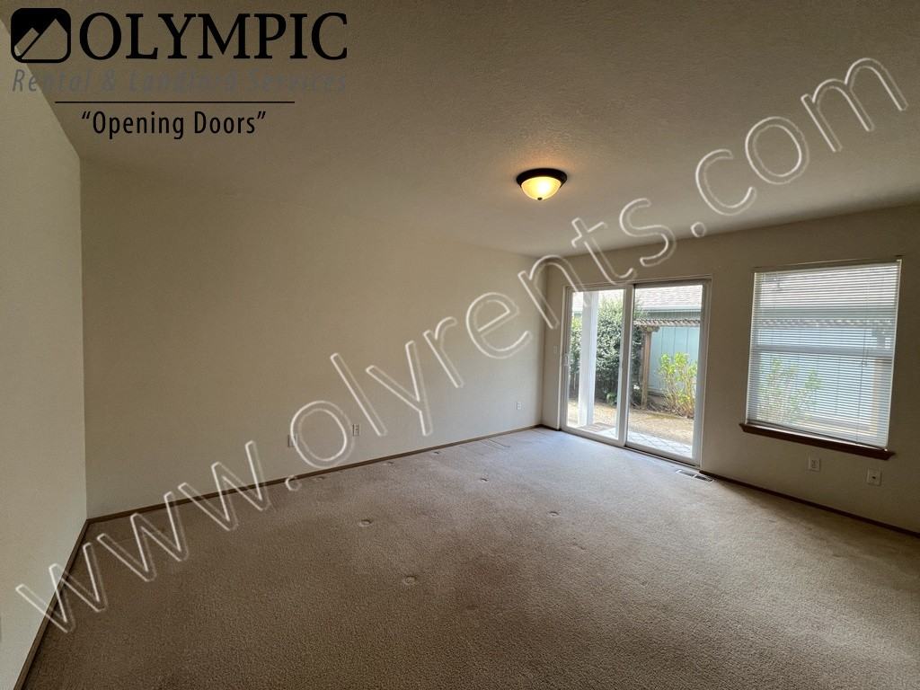 4305 Concordia Ln Se - Photo 5 of 8