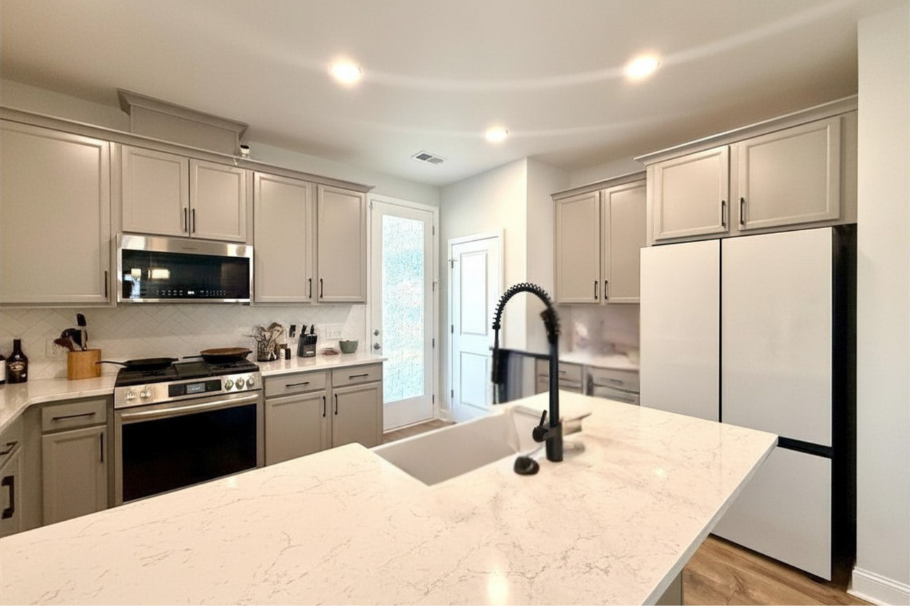 8715 Revival Rd - Photo 5 of 14