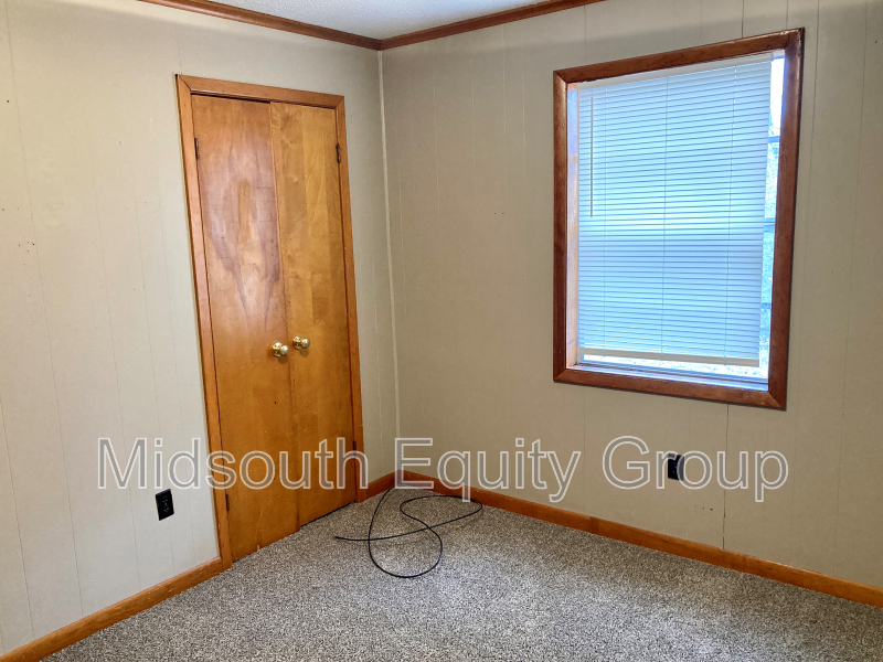 106 Parkburg Rd - Photo 6 of 14