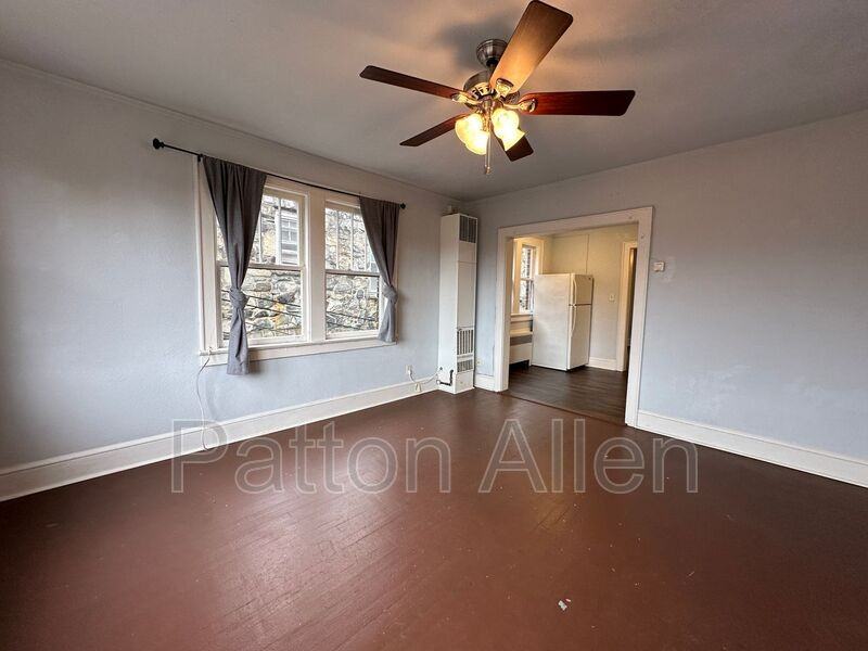 60 Flint St #7 - Photo 4 of 14