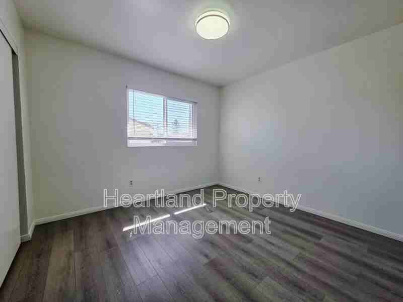 957 Imperial Beach Blvd - Photo 4 of 6