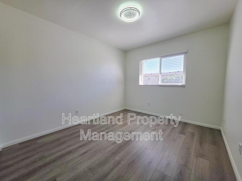 957 Imperial Beach Blvd - Photo 6 of 6