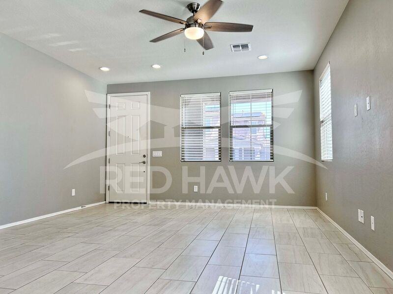 152 N 56th Pl - Photo 3 of 16