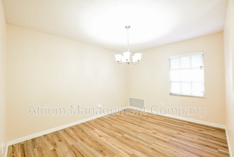 1318 Kewannee Trl - Photo 3 of 31