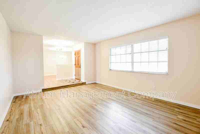 1318 Kewannee Trl - Photo 4 of 31