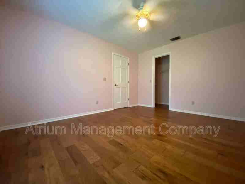 167 Briarwood Dr - Photo 4 of 12