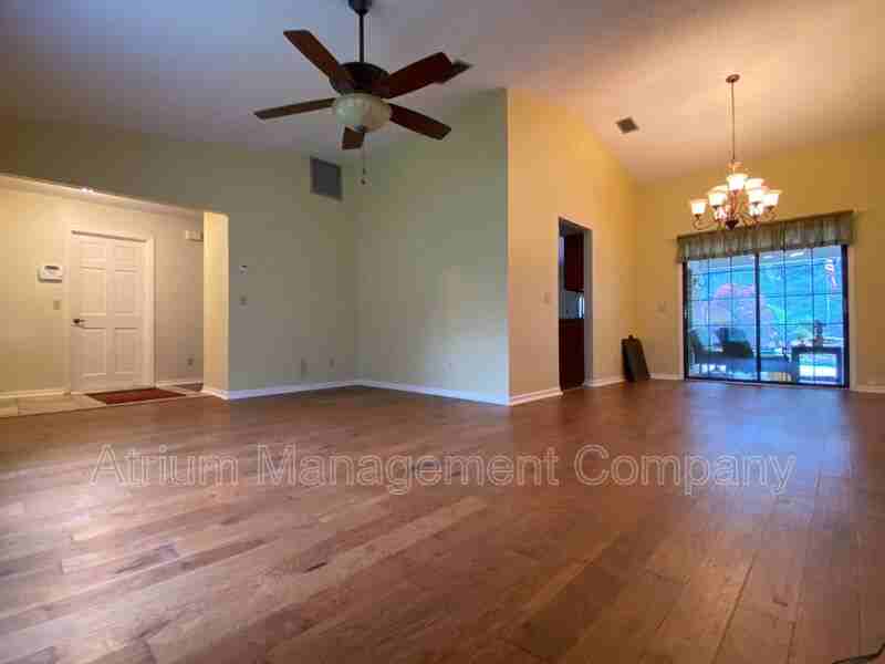 167 Briarwood Dr - Photo 6 of 12