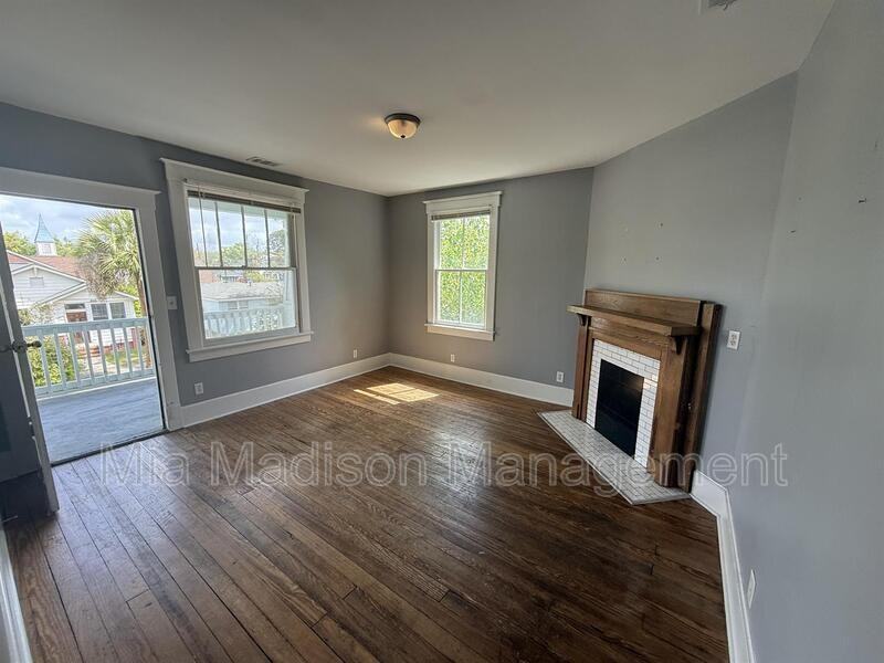 607 W 44th St #607W44B - Photo 6 of 18