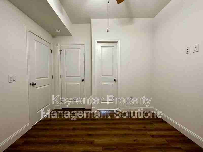 3445 Lee Hwy #210 - Photo 6 of 11