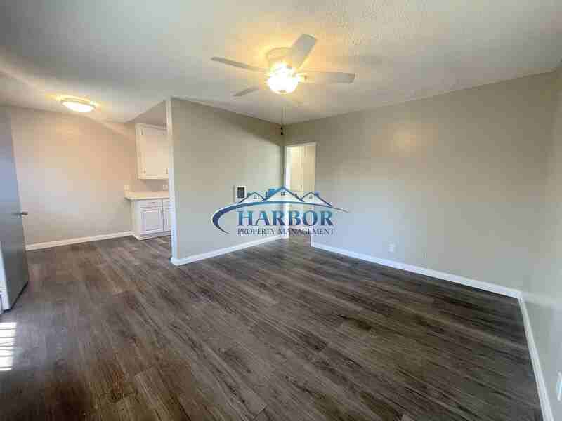 1388 Martin Luther King Jr Ave #7 - Photo 2 of 8