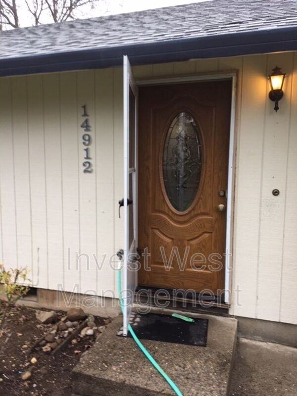 14912 Nestreet - Photo 2 of 13