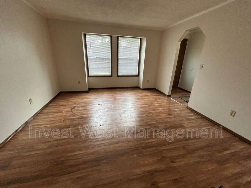 14912 Nestreet - Photo 5 of 13