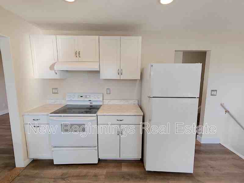 5330 Silver Spur Ave - Photo 7 of 36