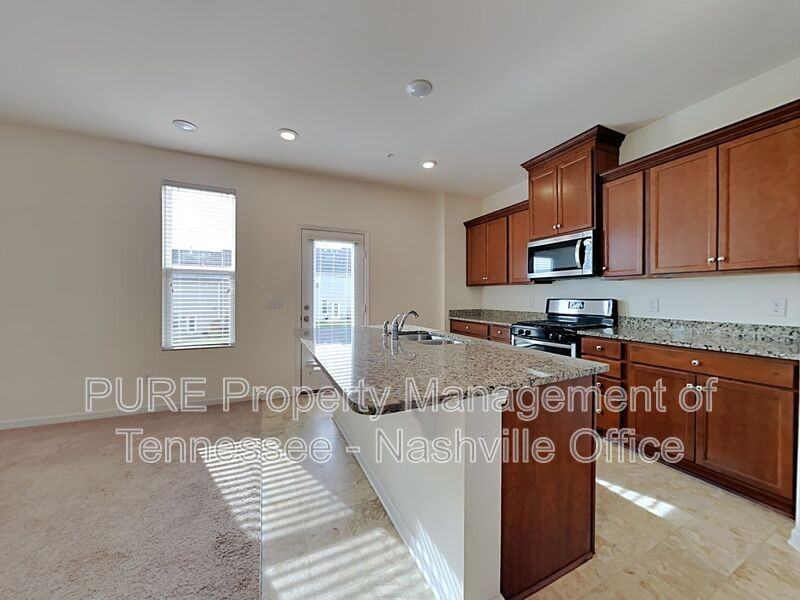 819 Kennear Ln - Photo 5 of 25