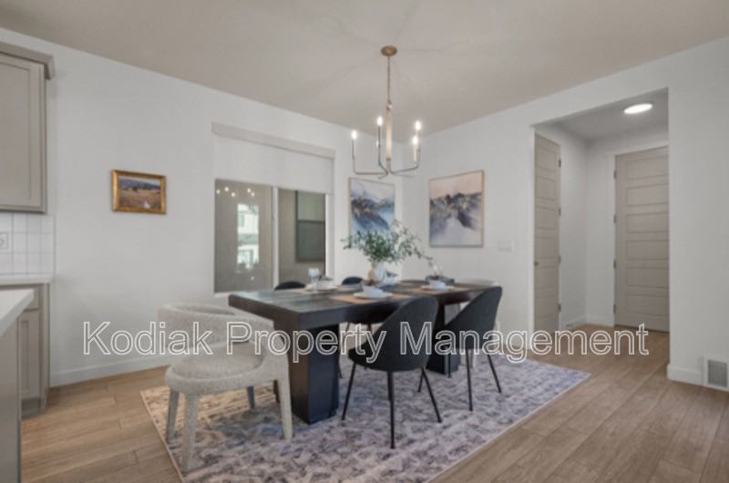 2442 N Gotland Way - Photo 5 of 13