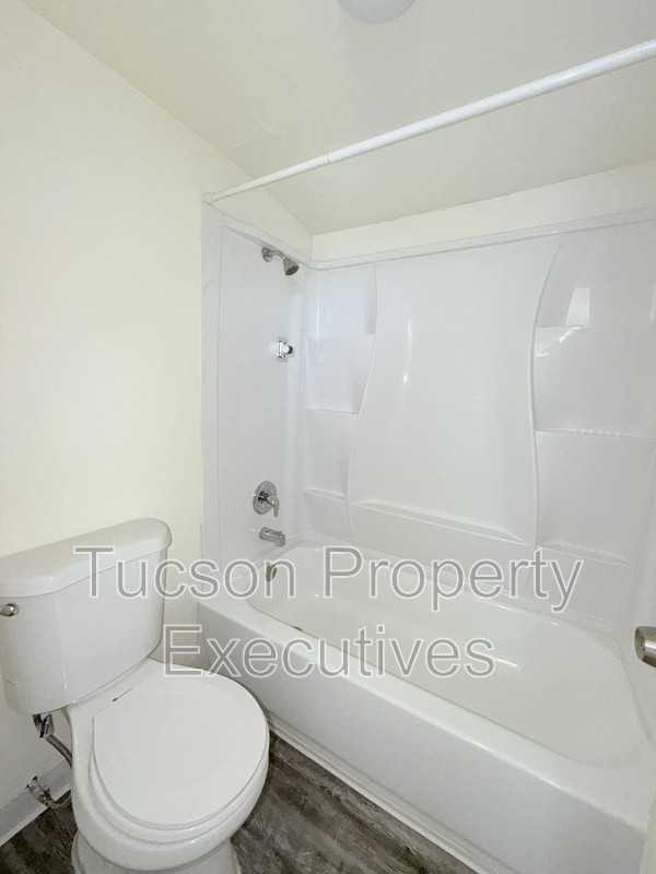 20 N Leonora Ave - Photo 6 of 14