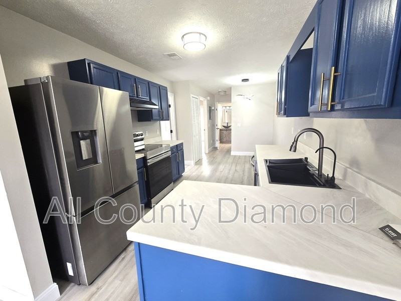 9022 Houston St - Photo 5 of 17