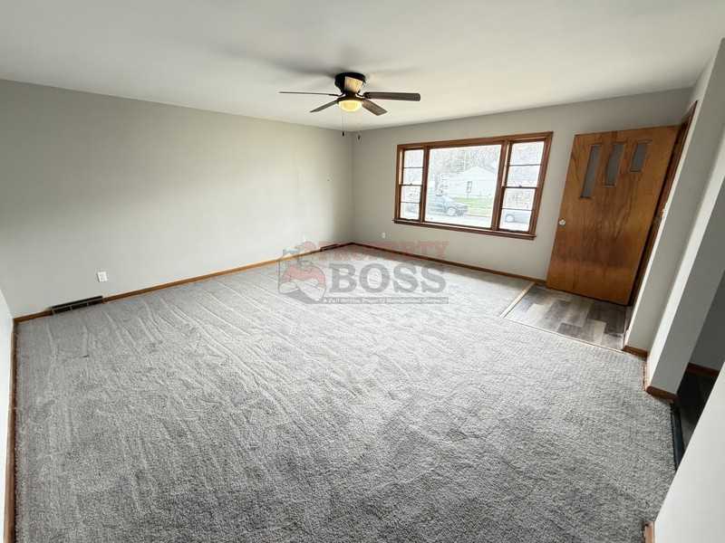 4408 Elm Ave - Photo 3 of 11