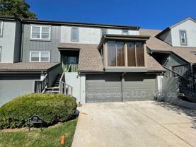 209 Woodbridge Ln - Photo 1 of 1