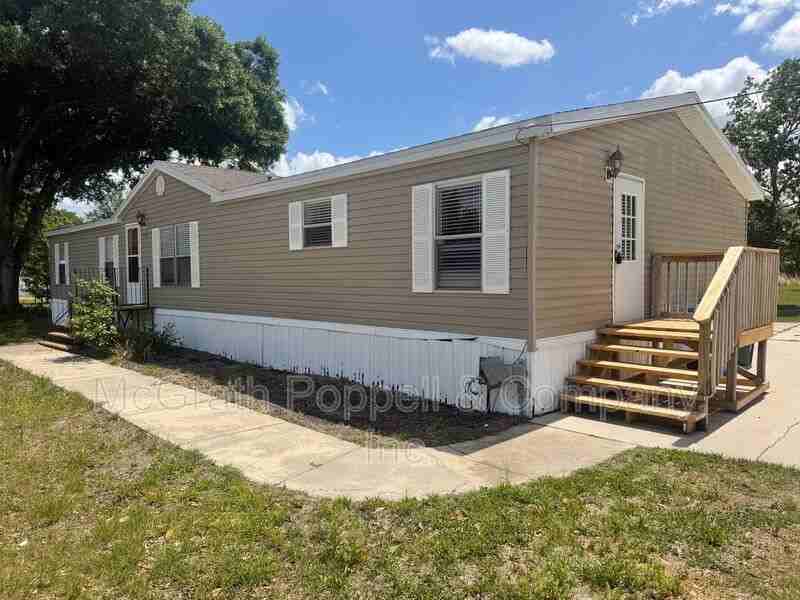 12703 Lovers Ln - Photo 2 of 25