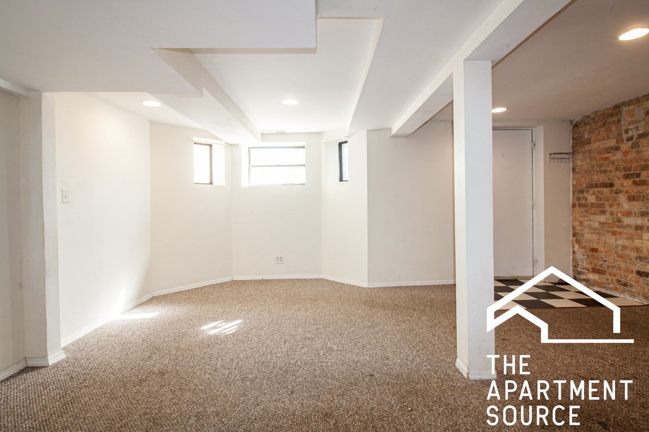 826 W Dakin St #G - Photo 5 of 14