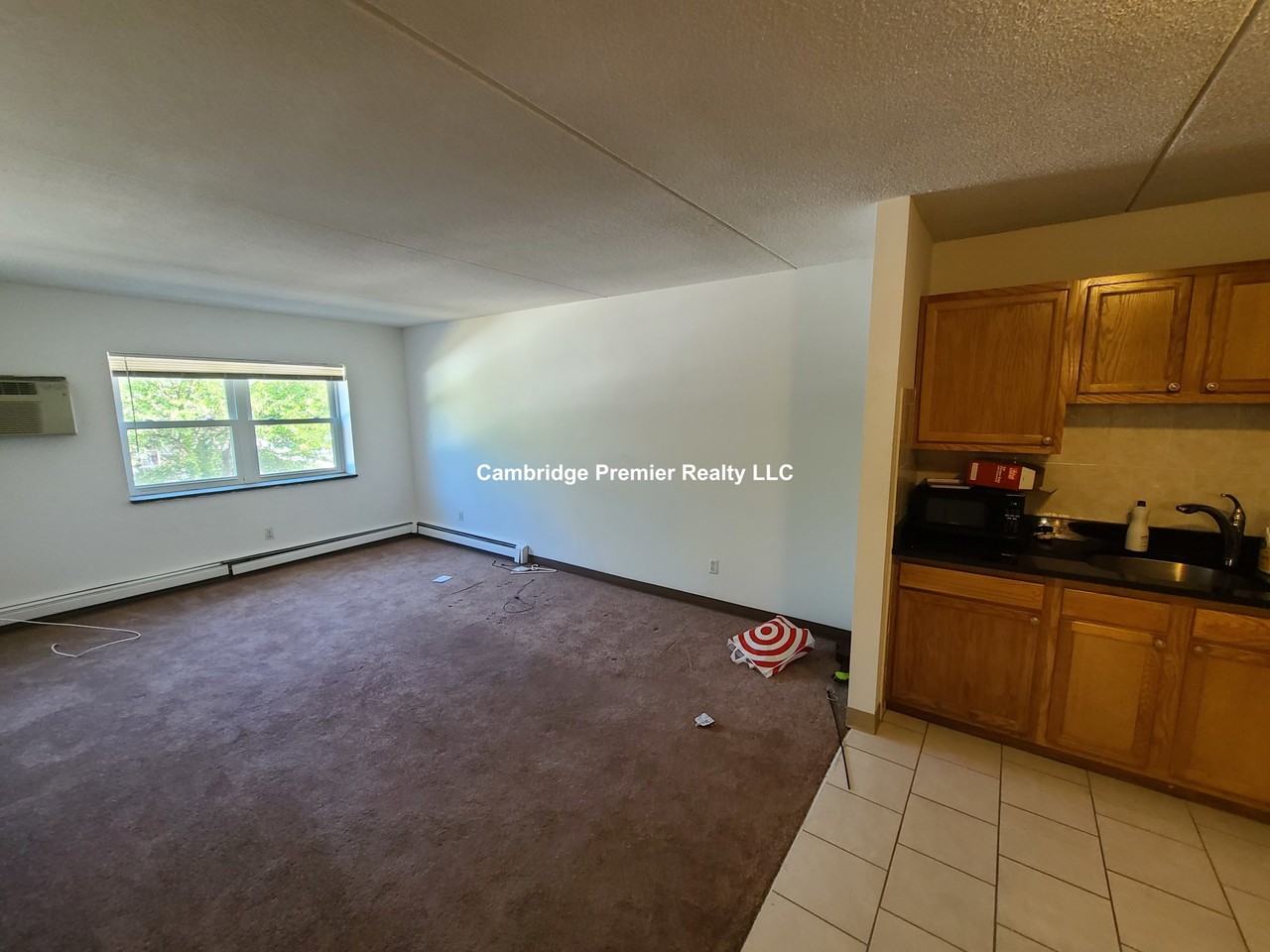 Linden St #28 - Photo 2 of 10