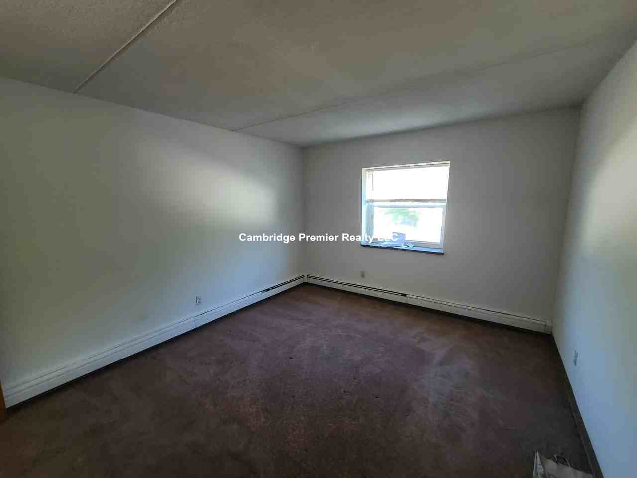 Linden St #28 - Photo 7 of 10