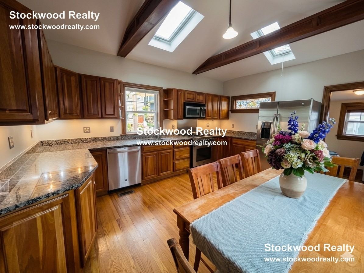 36 Spring Garden St #SF - Photo 2 of 31