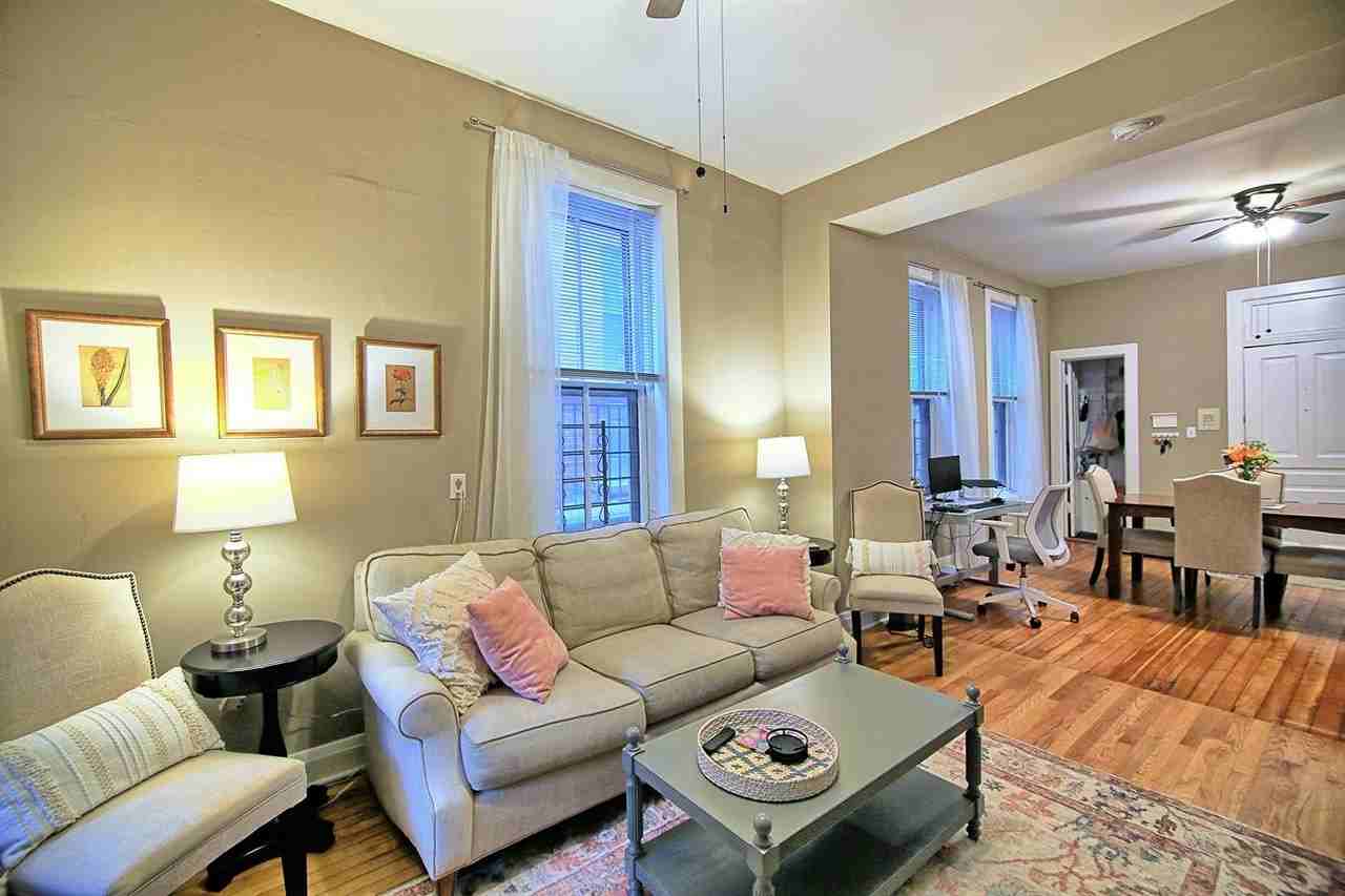 1947 N Bissell St #1R - Photo 3 of 13