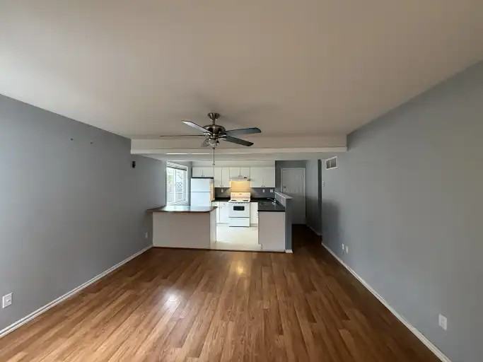 45828 Thomas Rd - Photo 2 of 11