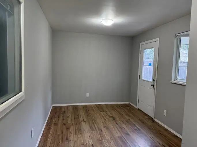 45828 Thomas Rd - Photo 4 of 11