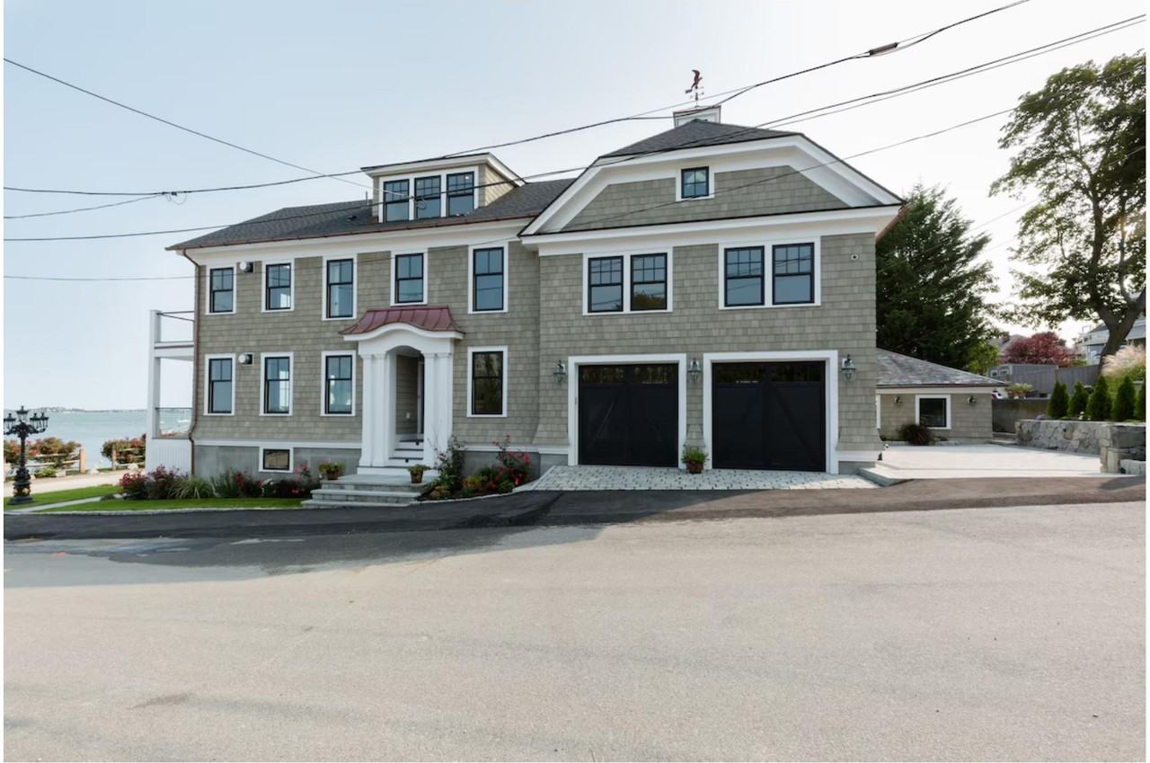 153 Bayside Rd #1 - Photo 4 of 50