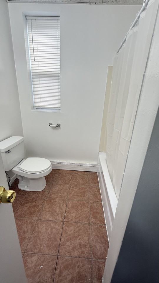 69 Shawmut St #2 - Photo 7 of 11