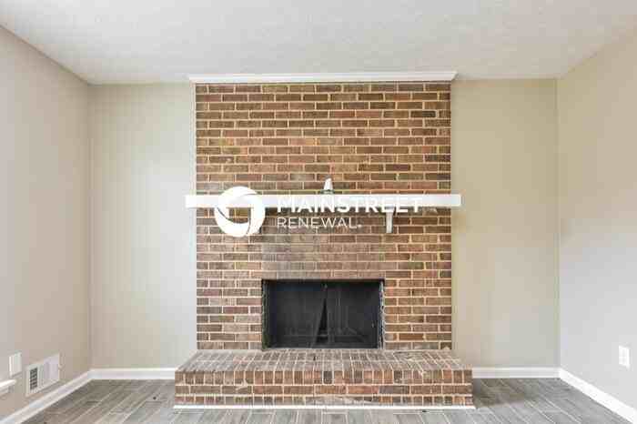 4466 Chartley Pl - Photo 6 of 17