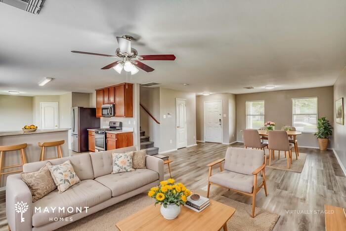 7830 Ashland Springs Ln - Photo 6 of 16