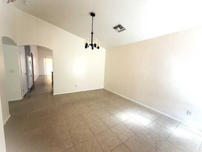 4416 N 113th Dr - Photo 2 of 13