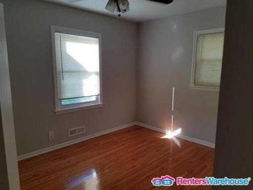 161 90th Ln Ne - Photo 4 of 13