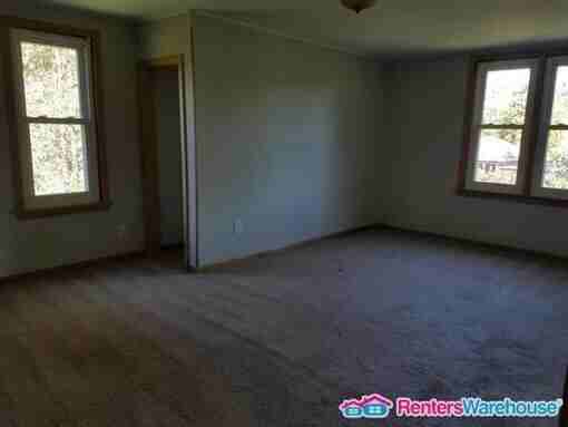 161 90th Ln Ne - Photo 5 of 13