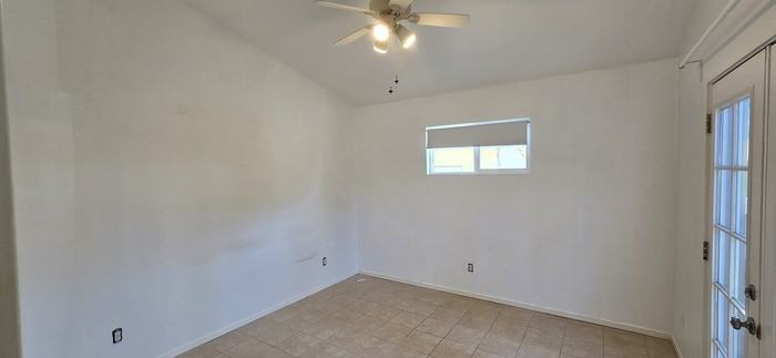 4605 Landis St - Photo 6 of 12