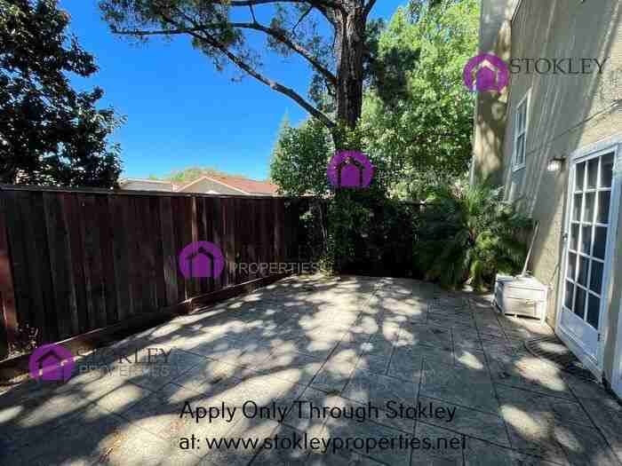 249 Kingston Way - Photo 4 of 14